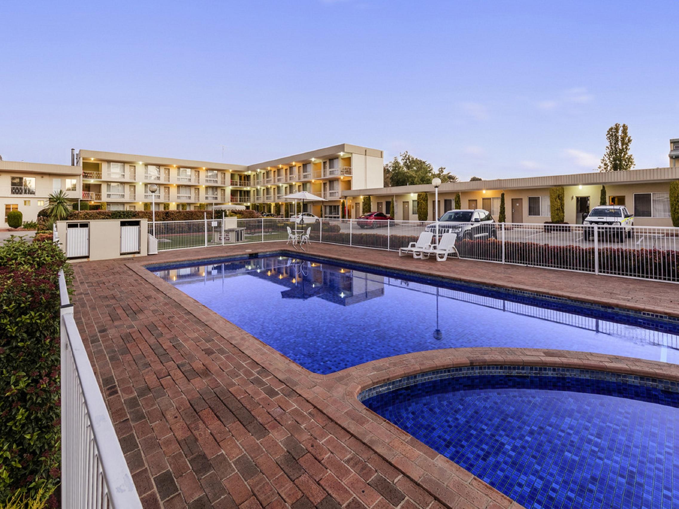 Breakfree Queanbeyan Motel Dış mekan fotoğraf
